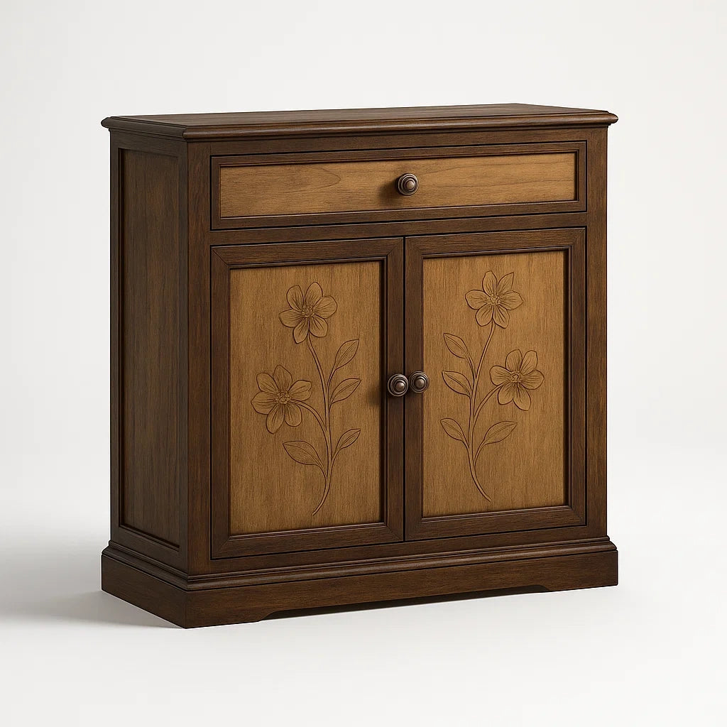 Holzschrank mit Blumenmuster